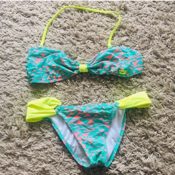 Billabong Other - Billabong// bikini size small/medium